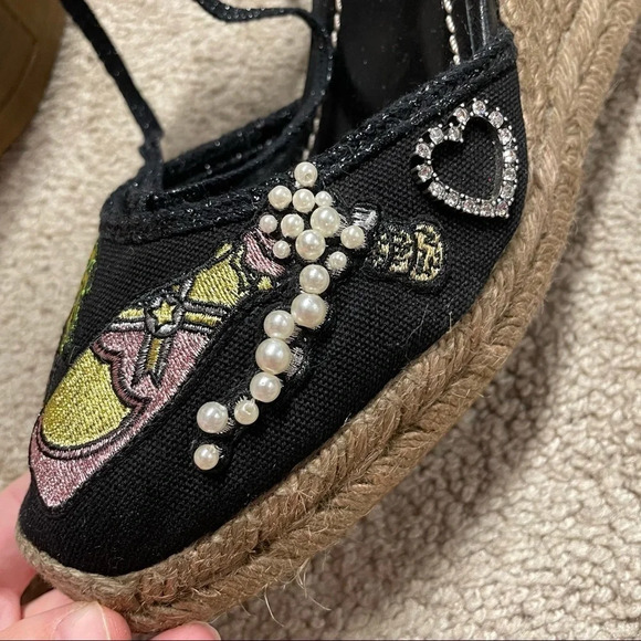 MARC JACOBS Nathalie Crystal & Pearl Embellished Raffia Espadrille Wedges - Picture 8 of 16